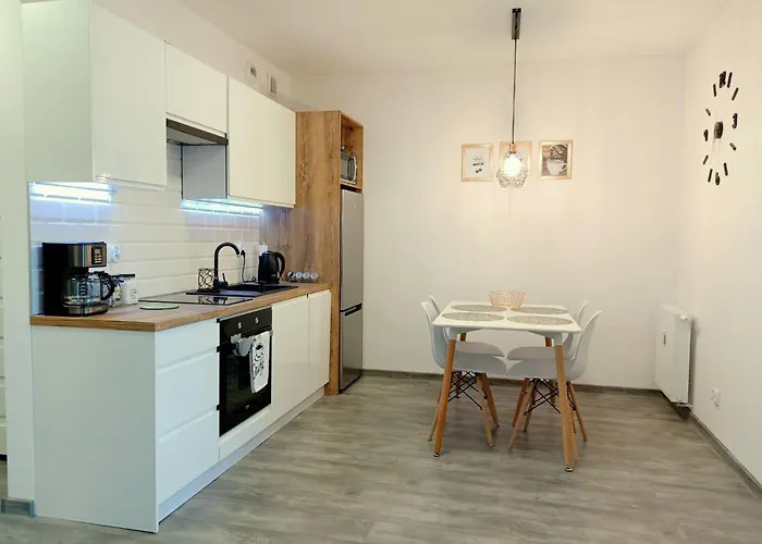 Mazowiecka Park Mit Balkon By Interhome * Kolobřeh